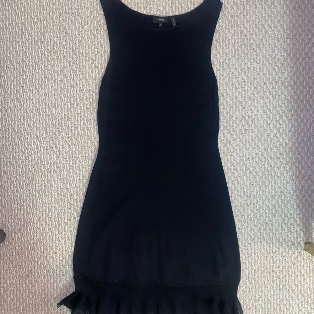 Theory bodycon dress with ruffle size L